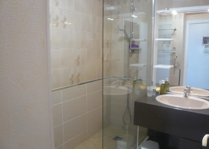 Appartement De Standing Face Au Sables-d'olonne - Fr-1-92-957 *